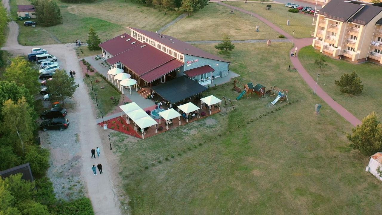 Relax Park Hotel Šventoji Buitenkant foto